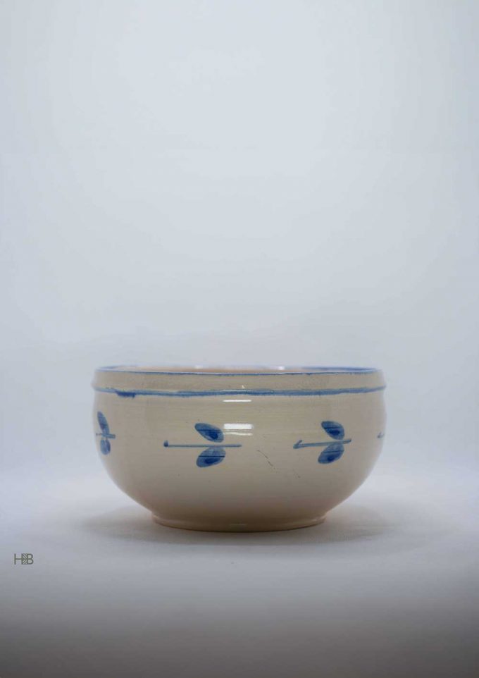 Beautiful blue and white plate and bowl set - Image 13