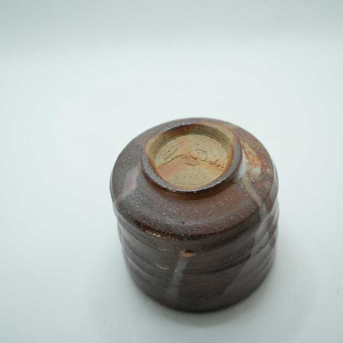 Teshe Dark Metalic pot by Gemma Smale - Image 3