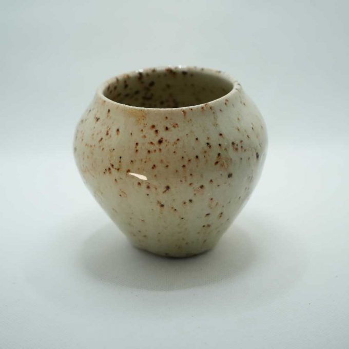 White Nuka Stoneware Iron Speckled Vase by Gemma Smale - Image 6
